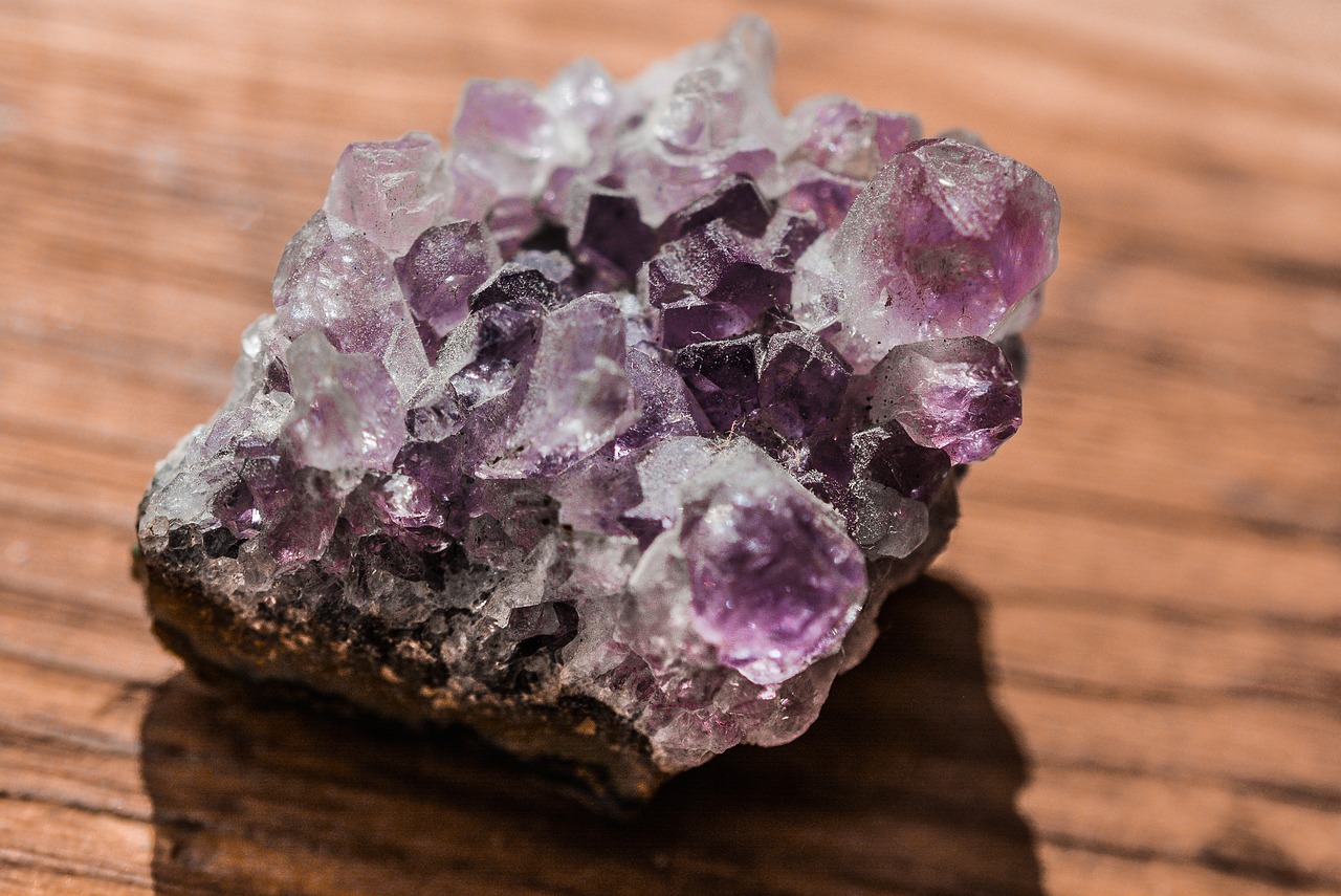 amethyst, stone, crystal-1433246.jpg